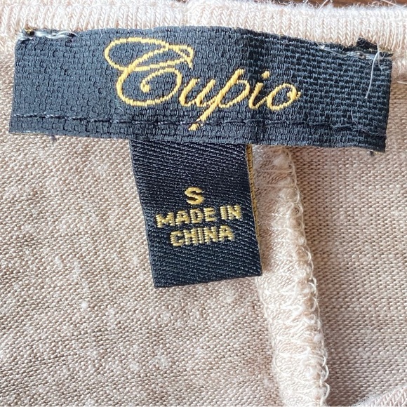 Cupio tan colored fringed blouse - Picture 6 of 8